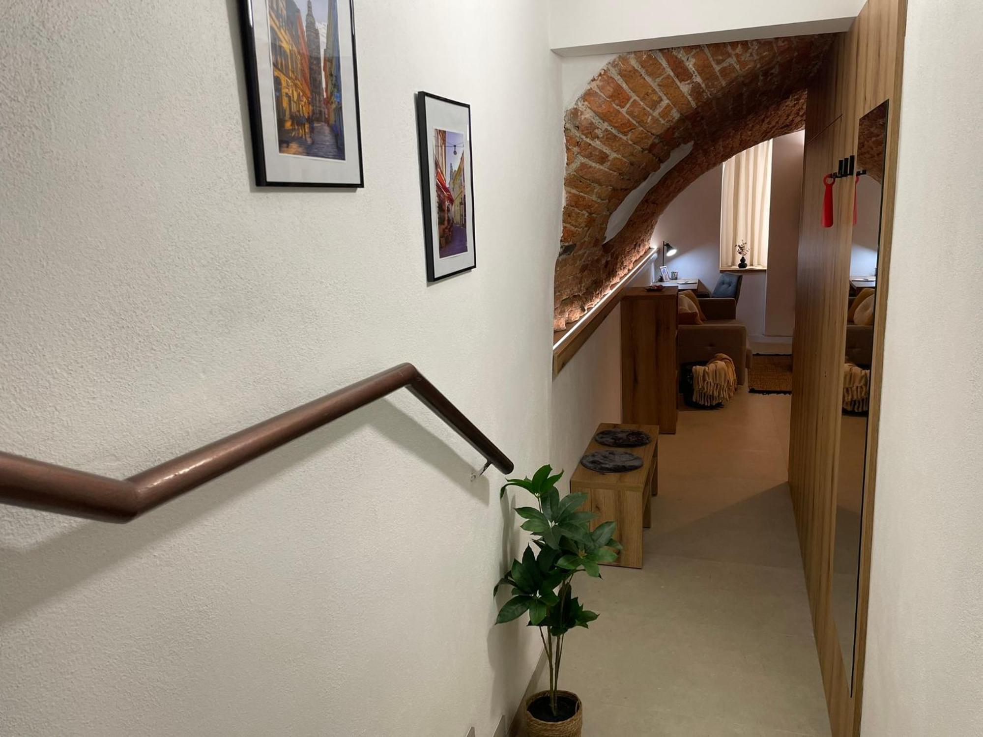 Understreet Studio With Private Parking Kosice Exterior photo